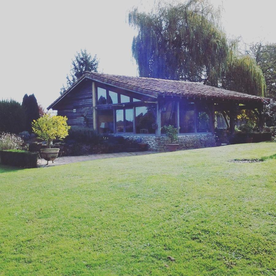 Les Hotes Des Guillemets Laglorieuse Buitenkant foto